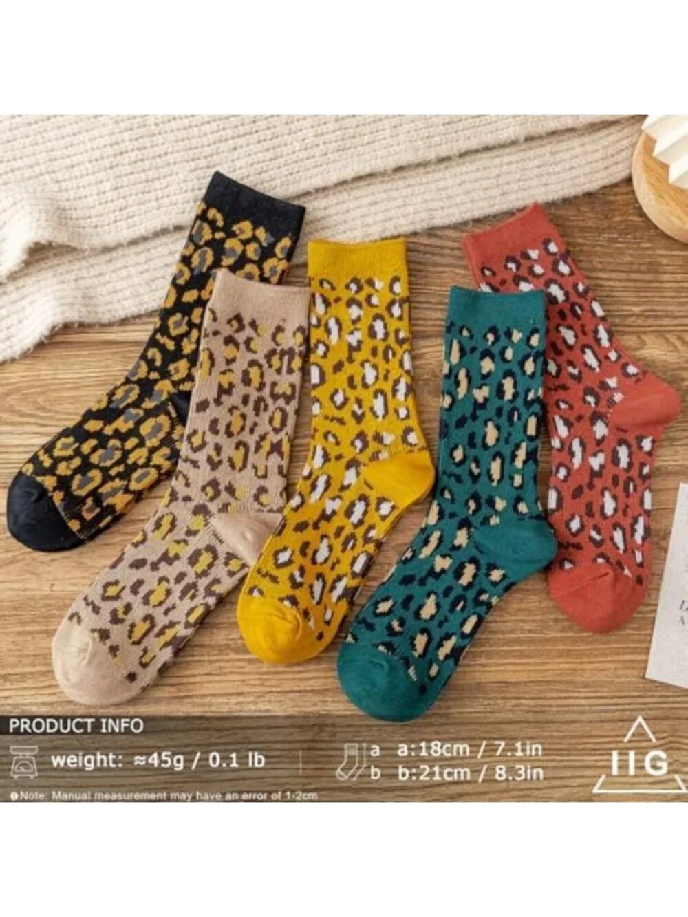 Cozy Vintage Crew Socks for Women - Soft Cotton, Cute Patterns, 3-5 Pairs Gift